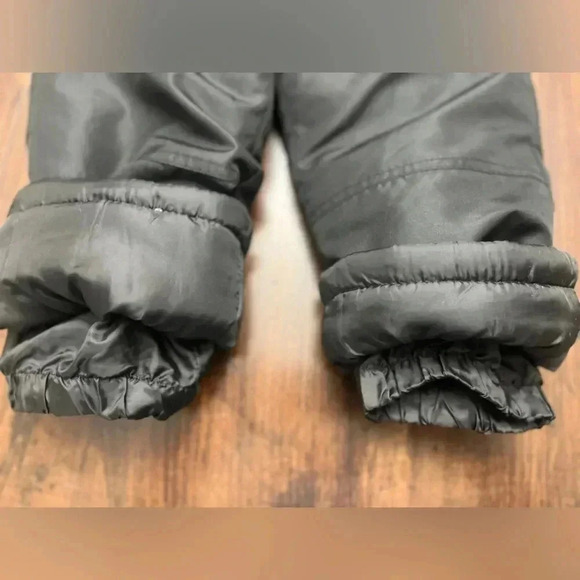 2/$12 Oshkosh Snow Bibs Black Size 4 Unisex Zip Adjustable Winter Ski Snowboard - Picture 8 of 9